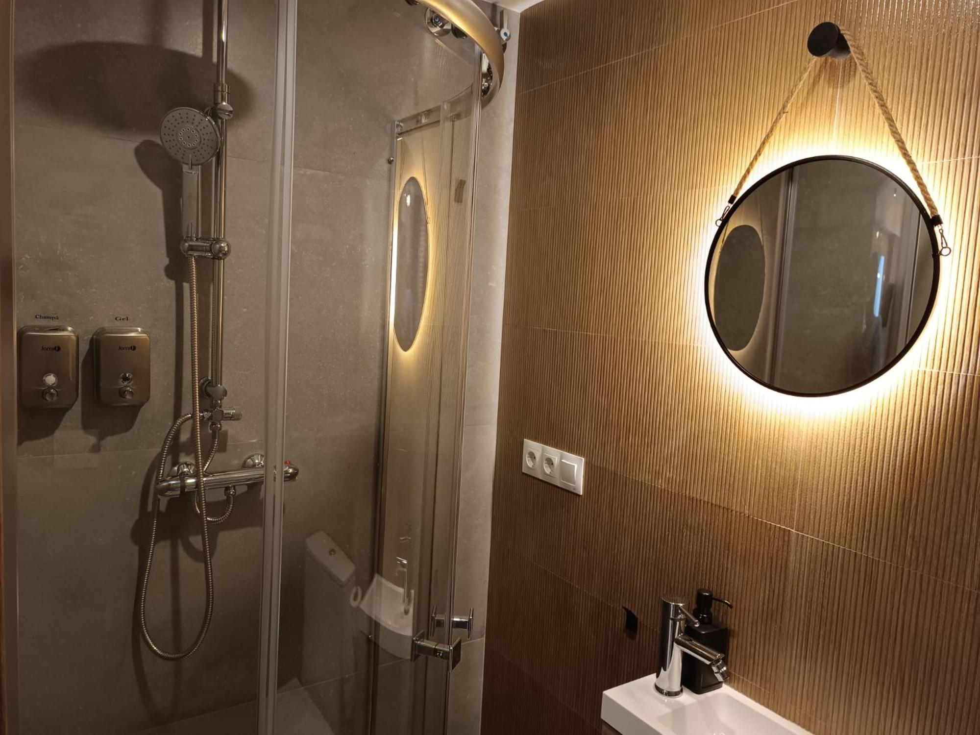 Alma Urbana Alojamiento Malaga Ngoại thất bức ảnh