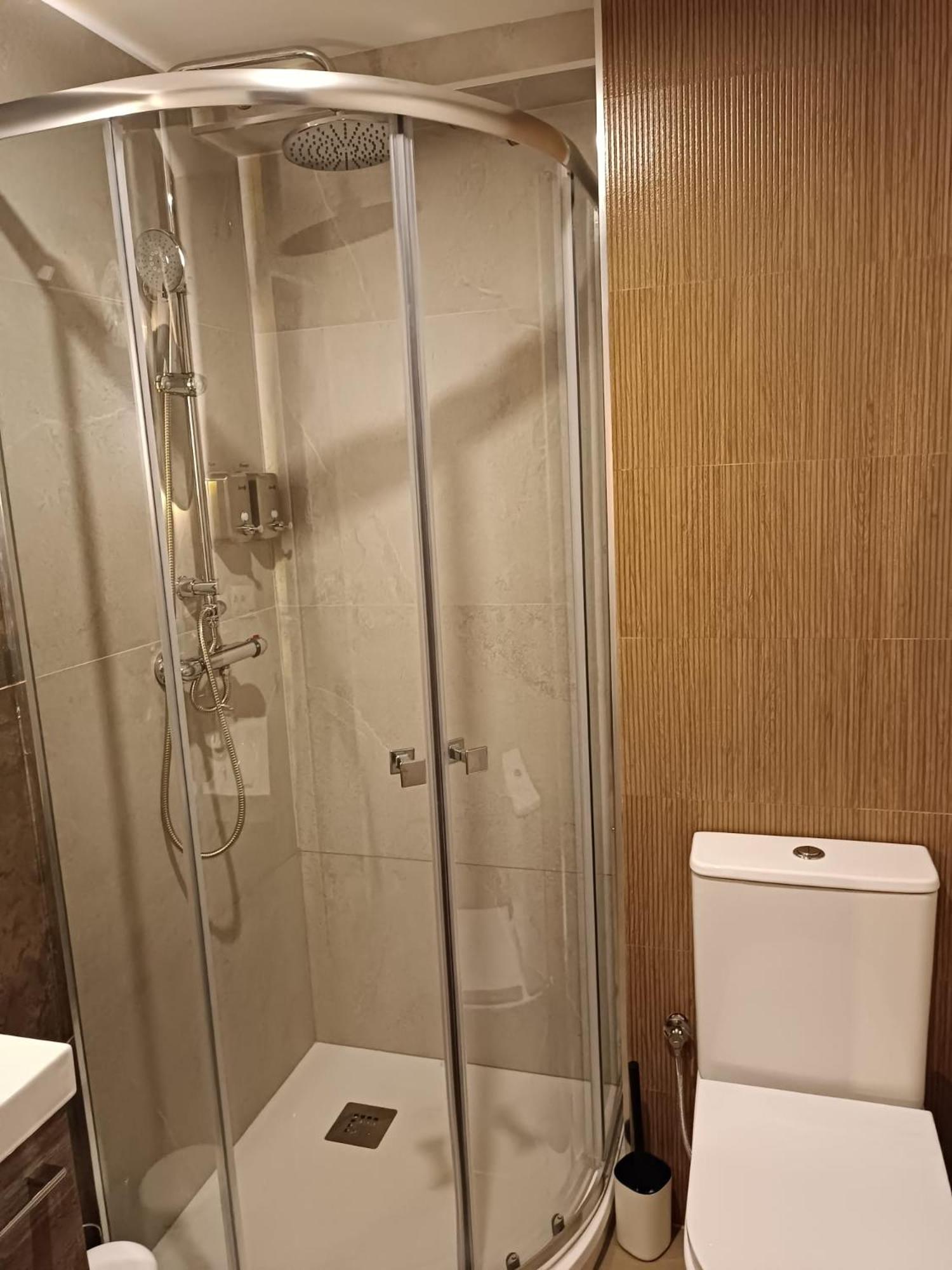 Alma Urbana Alojamiento Malaga Ngoại thất bức ảnh