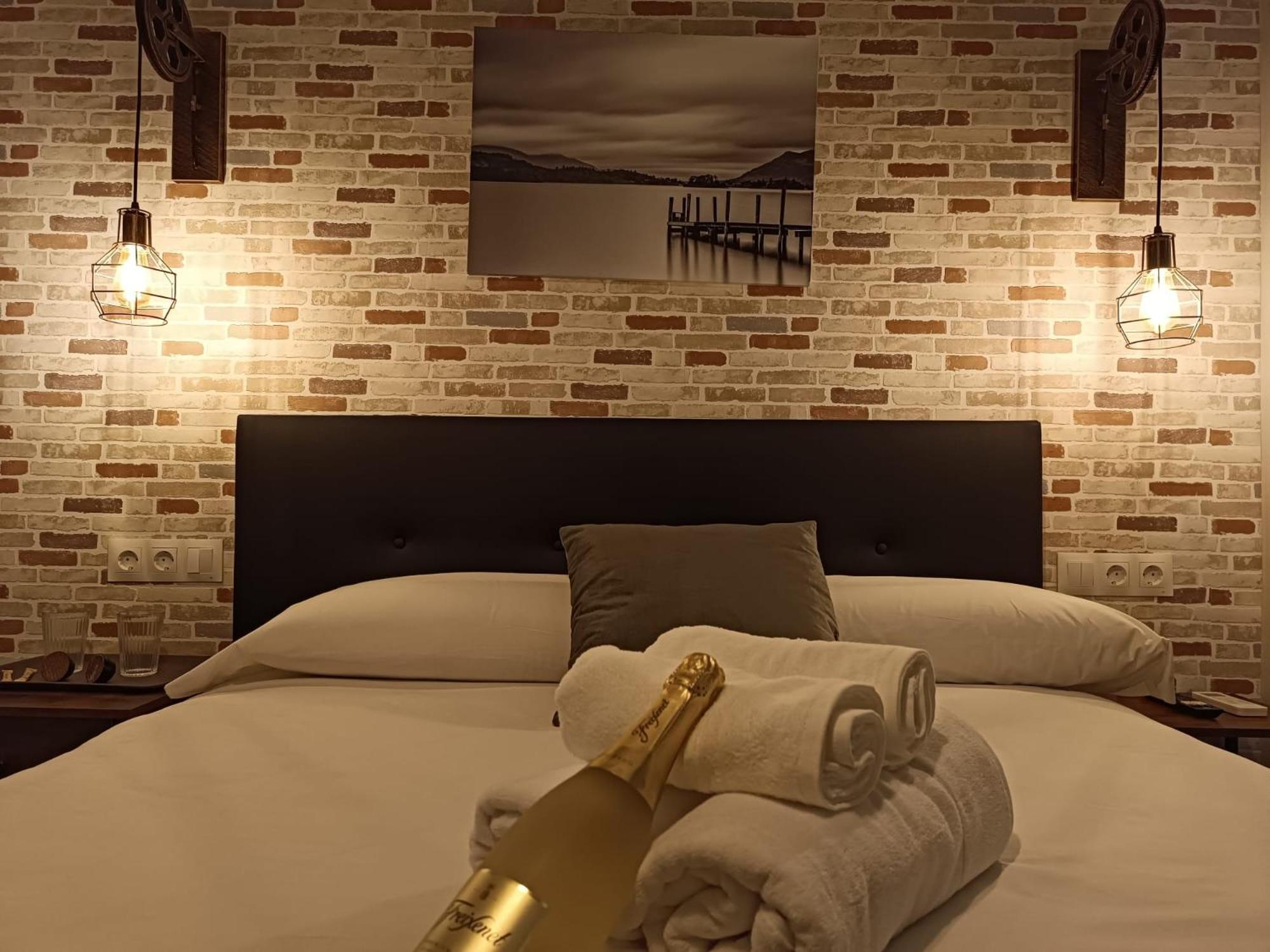 Alma Urbana Alojamiento Malaga Ngoại thất bức ảnh