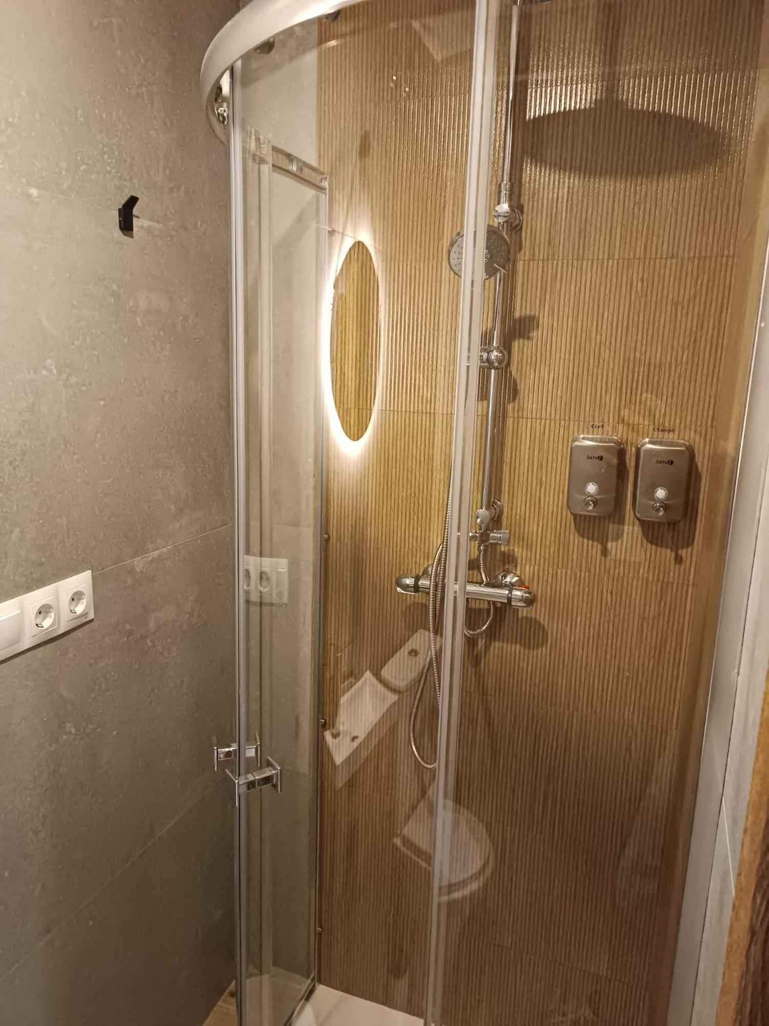 Alma Urbana Alojamiento Malaga Ngoại thất bức ảnh